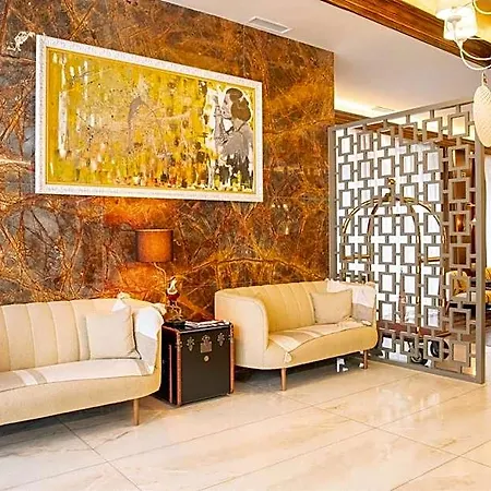 فندق Vip Executive Picoas 4*