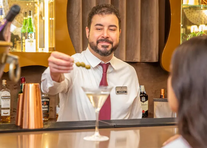 Vip Executive Picoas 4*