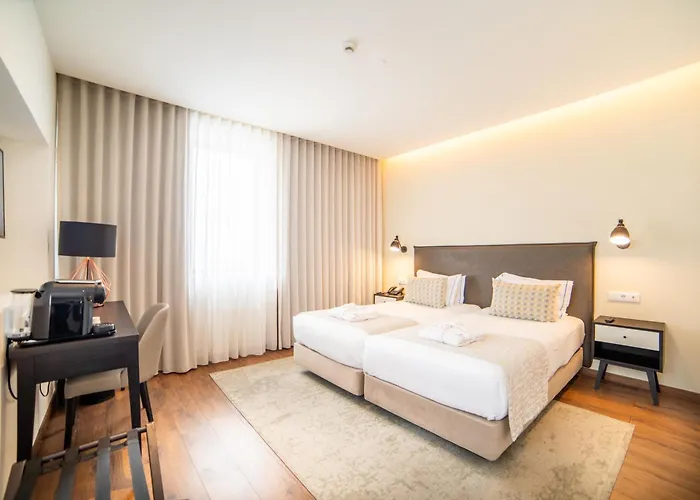 Hotel Vip Executive Picoas 4*