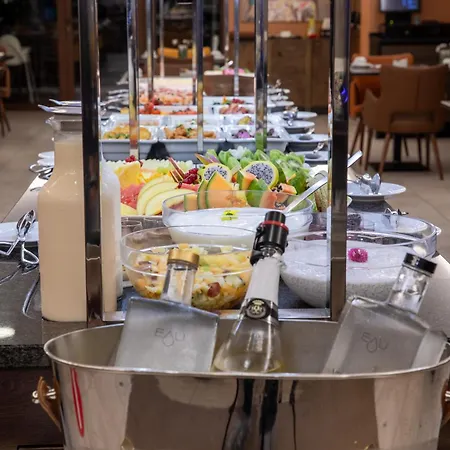 Hotel Vip Executive Picoas Lisbona